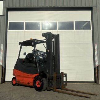 Linde E25-03